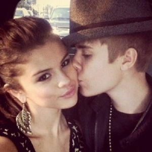Nyli - one less lonely girl