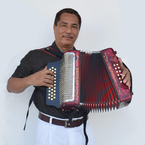 Eustorgio Lugo Ramos & Julio González Chica - Tan Bonita Que Es la Vida