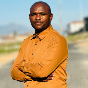 Xola Sofuthe - Hlamba Lentliziyo Yam (Hymn 195)