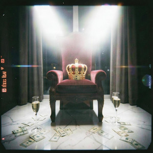 Taking The Crown by Silke Plattenspieler