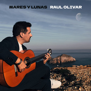Mares y Lunas by Raul Olivar