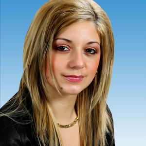 Ionela Pascu - Ti-am luat mintile cu ochii si buzele