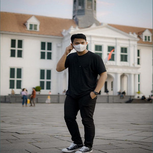 Vicky Aditya - Usai (feat. Difarina Indra)