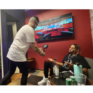 Social Media by PFV, Grizzy Hendrix