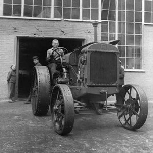 Бо я тракторист