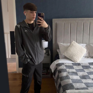 UnknownDazza - Boys in blue