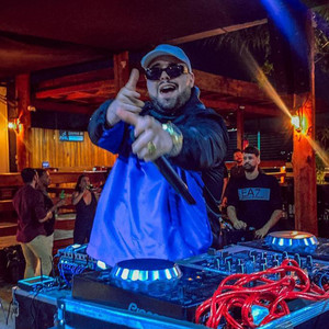 DJ JottaM - Gata, Chique Charmosa