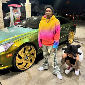 Squeeze (feat. Kickkone) by J1, Kickkone