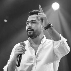 وبالوالدين احسانا by Fares Katrya