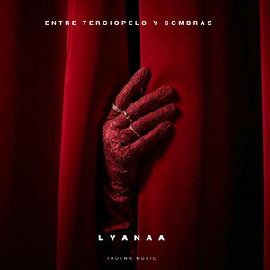 Entre Terciopelo y Sombras by Lyanaa