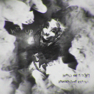 sotomia? - afraid of sth(b?) around that corner.