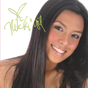 Nikki Gil - Glowing Inside