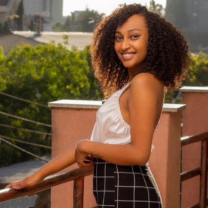 Maki Kb - America (feat. Didi Gaga)