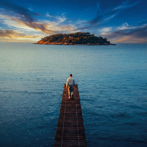 Per L'Isola by Monclè