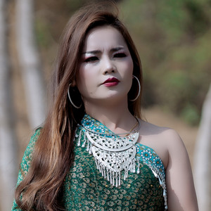 Txhob Khuv Xim Kuv Lawm Mog Koj Txiv