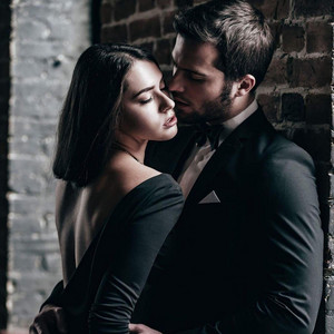 Get Closer To Me Girl by Antonio Bennet
