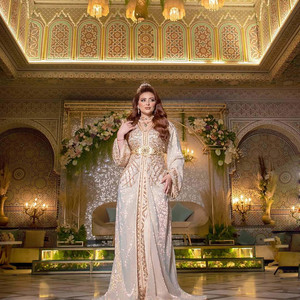 STUDIO MAGHREBI - جاني جاني يفهم | مغربي استكنان مطلوب اكثر شيء