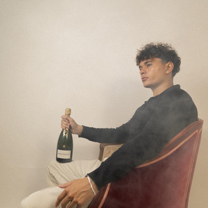 Champagne Nætter by Westt