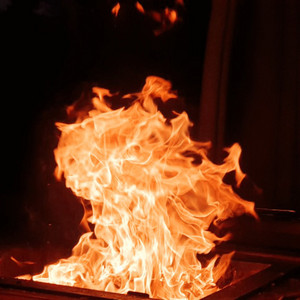 Sleepy Sound - Burning Fireplace