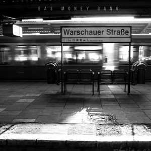 Warschauer Strabe by EDU MARTINE$