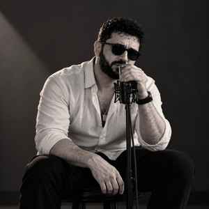 İçimde Bir Sessizlik by Mert Karahan