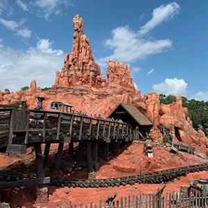 The Disneylanders - Big Thunder Mountain Railroad