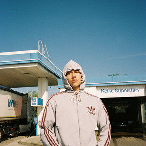 Keine Superstars by kid kapri