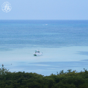 Praia Verde by skyswimming, Banks