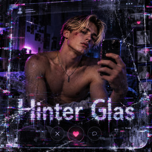 Hinter Glas by RAIphski