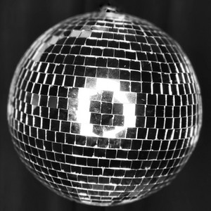 Plus Rapide Que La Lumière by Galatée