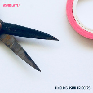 Nails On Comb by ASMR Layla