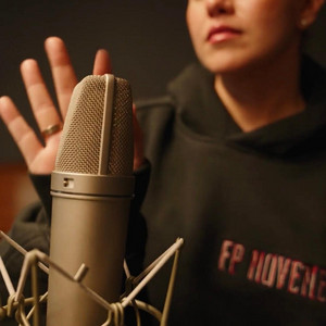 Girl On Couch - She's Going Places Mix (FP Movement)