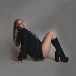 Tiptoe by Lauren Presley