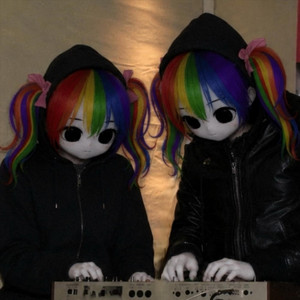 Crystal Castles by Acidgvrl, Rottën