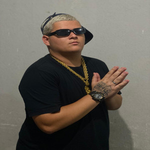 BIGODINHO FININHO X CABELIN NA REGUA VS GLOCK NA CINTURA