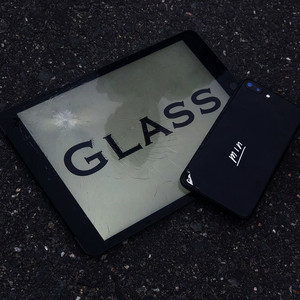 min — Glass
