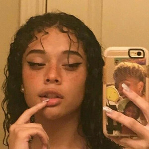 baddie with the curls by MAKAI.