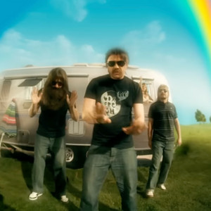 Upsurt - Мрън, мрън (feat. Lora Karadjova)