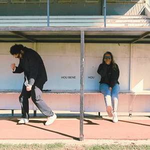 Hou Bene Hou by Janie Bay, Hunter Kennedy