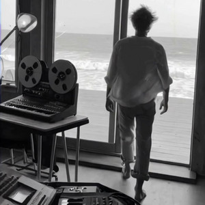 Keenan Gregor - My Baby Left Me