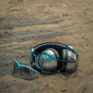 Skit Vegas, Sangredechico & Dosmil - Todo Va A Estar Bien