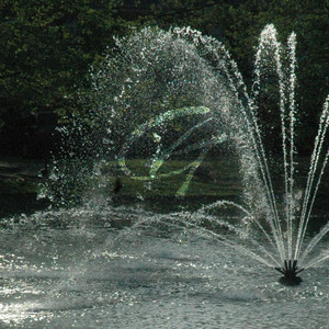Fountain by Vlad Gluschenko