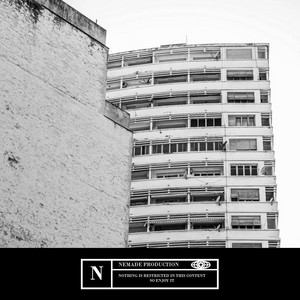 Portada de NEVER FORGOT
