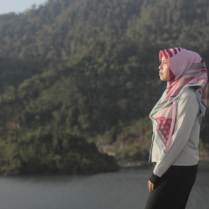 Tak Ingin Sendiri