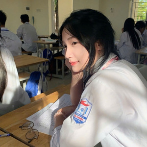 HuuChien Ng - Ngọn Nến Trước Gió