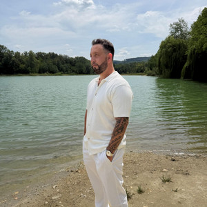 Peckesen Járok by Lusien Renátó
