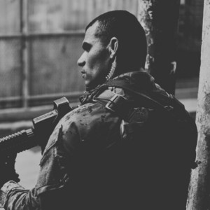 EU SUBI O MORRO E TOMEI UM TIRO by Orquestra Brigada Militar do Norte