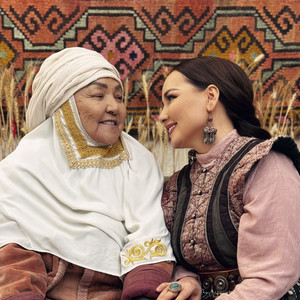 Zhazira Bairbekova - Анаңды сүйсең, менше сүй