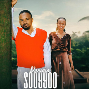 Damma Sooyoo (feat. Waadaa Diroo)