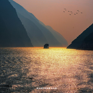 我在歲月長河回頭望 - Gaze Across the River of Time by HAMSTER LAB
